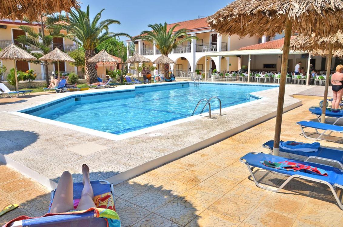 Sunny Garden Hotel Циливи Екстериор снимка