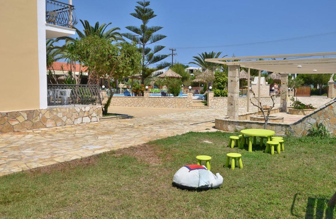 Sunny Garden Hotel Циливи Екстериор снимка
