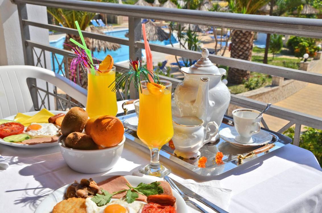 Sunny Garden Hotel Циливи Екстериор снимка